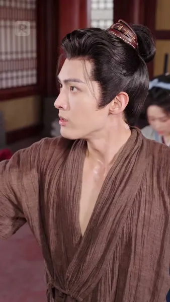 ภรรยาแสนสวย
สามีพรานหลงรัก