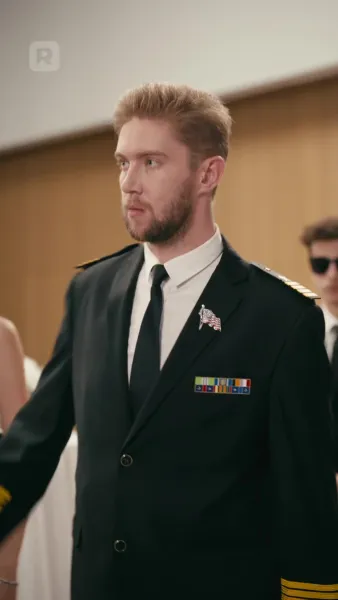 อย่าแตะพ่อของฉันที่ถือปืน!