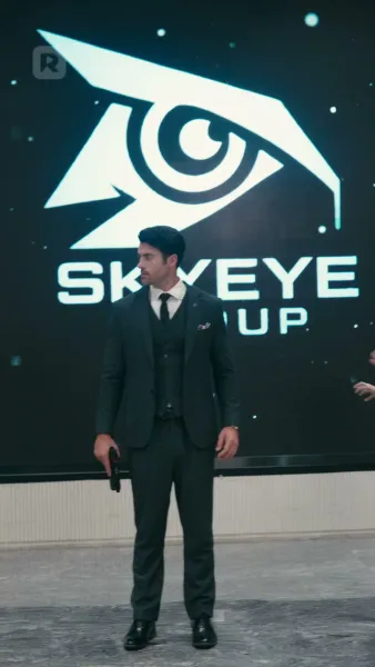 อย่าแตะพ่อของฉันที่ถือปืน!