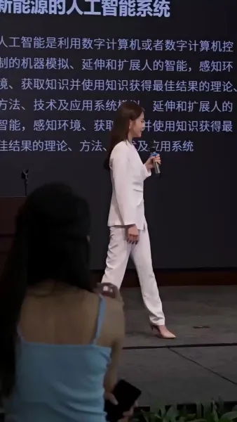 หลังเกิดใหม่คุณหนูตัวจริงขอกลับมาล้างแค้น