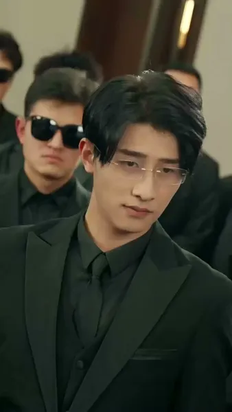 หลังเกิดใหม่คุณหนูตัวจริงขอกลับมาล้างแค้น