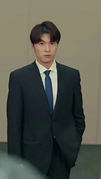 หลังเกิดใหม่คุณหนูตัวจริงขอกลับมาล้างแค้น