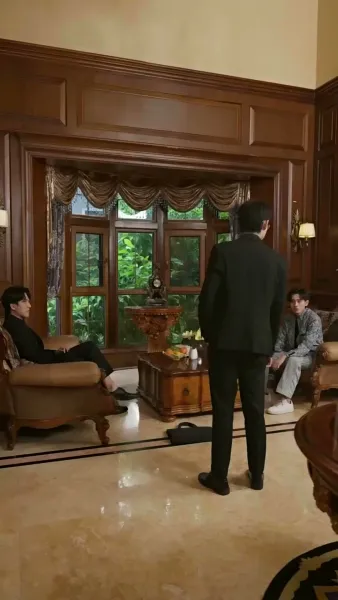 หลังเกิดใหม่คุณหนูตัวจริงขอกลับมาล้างแค้น