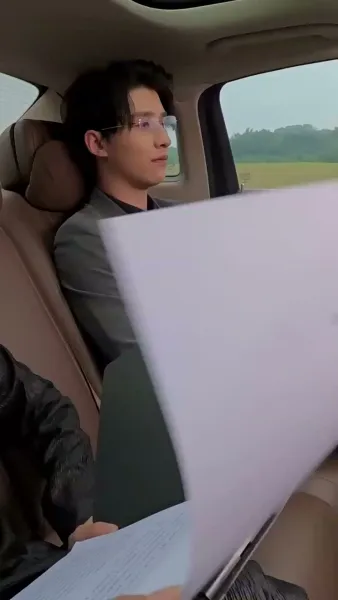 หลังเกิดใหม่คุณหนูตัวจริงขอกลับมาล้างแค้น