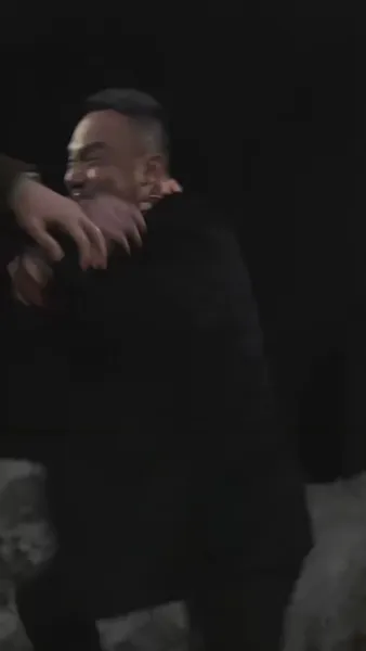 กรงแค้น กรงรัก