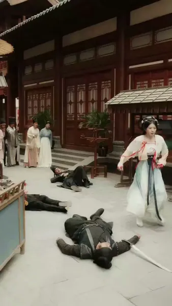 ข้าถูกทรราชตามตื๊อรัก