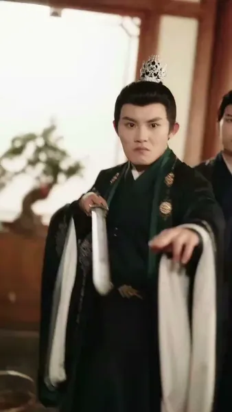 ข้าถูกทรราชตามตื๊อรัก