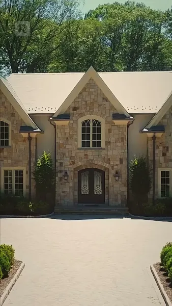 พระแม่มารีและมหาเศรษฐี