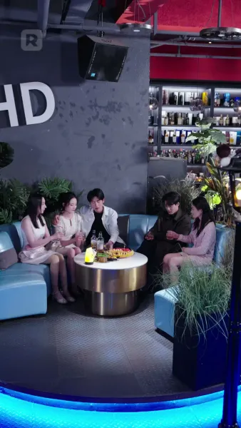 รักที่สะท้อนกลับมา หลังสิบปี