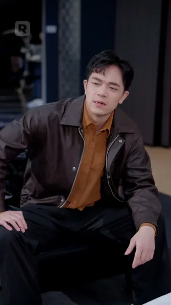 รักที่สะท้อนกลับมา หลังสิบปี