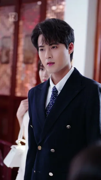 รักที่สะท้อนกลับมา หลังสิบปี