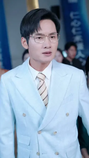 หมออัจฉริยะคืนชีพ