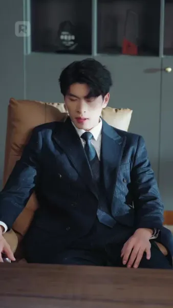 ความลับของเขา กรรมของเขา