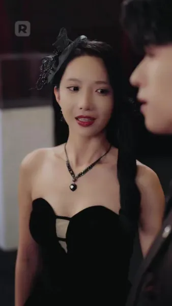 ความลับของเขา กรรมของเขา