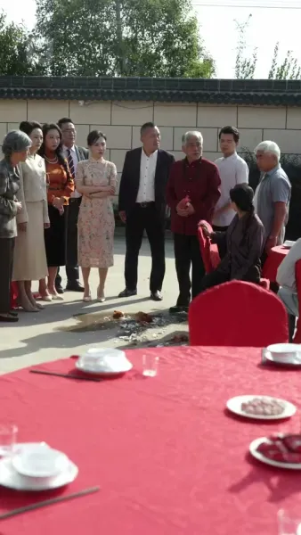 สามสตรีบูชาบูรพการี