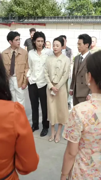 สามสตรีบูชาบูรพการี