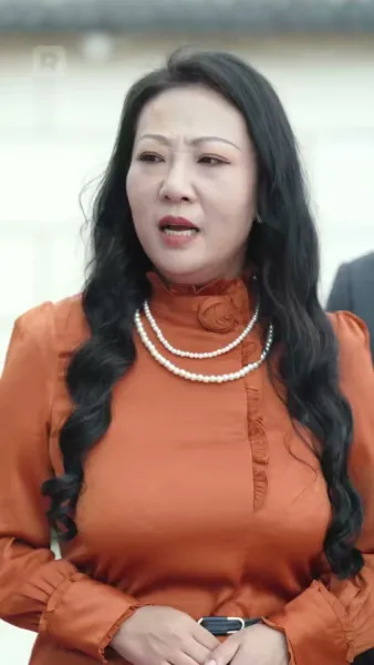 สามสตรีบูชาบูรพการี