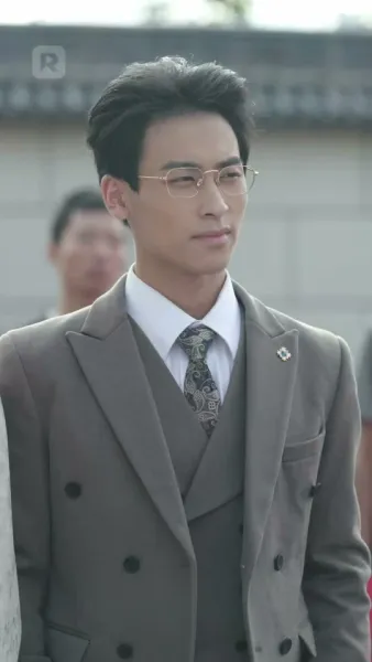 สามสตรีบูชาบูรพการี