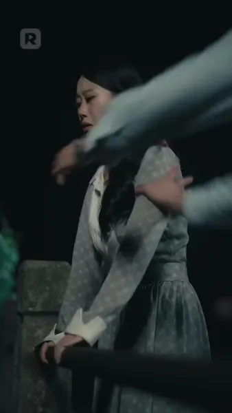 ย้อนอดีตยุค 80 ผลักเทพธิดาลงเหว