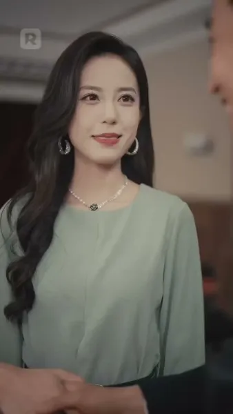 ย้อนอดีตยุค 80 ผลักเทพธิดาลงเหว