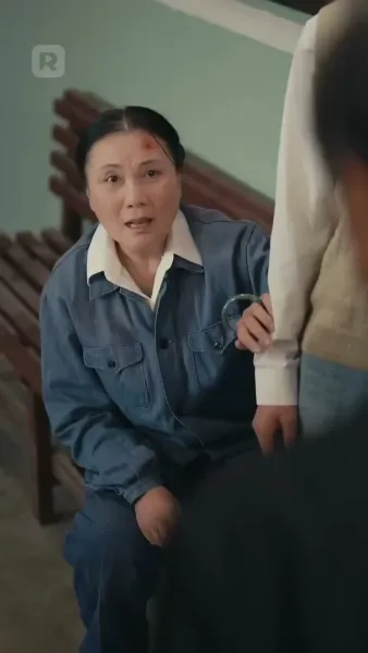 ย้อนอดีตยุค 80 ผลักเทพธิดาลงเหว