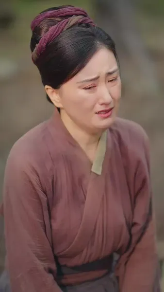 การนำแสงสิทธิ์มาชนะความขาดแคลน