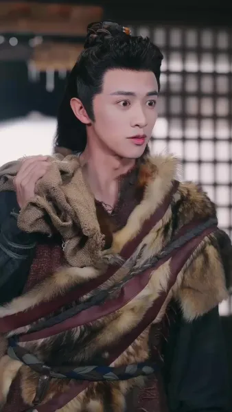 การนำแสงสิทธิ์มาชนะความขาดแคลน