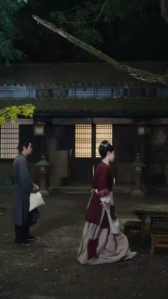 การนำแสงสิทธิ์มาชนะความขาดแคลน