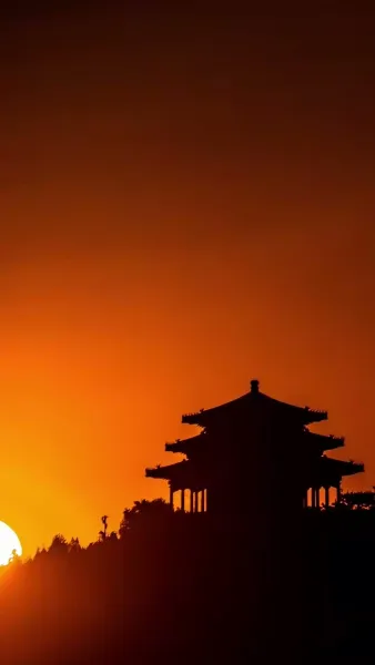 การนำแสงสิทธิ์มาชนะความขาดแคลน