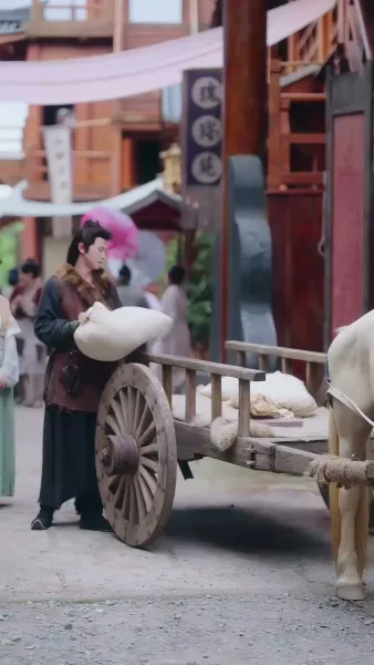 การนำแสงสิทธิ์มาชนะความขาดแคลน