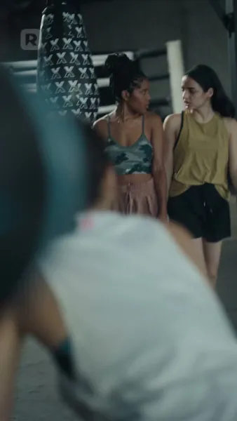 แรงดึงดูดร้ายแรง: เจ้าหญิงลูกผสม