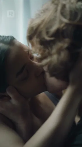 แรงดึงดูดร้ายแรง: เจ้าหญิงลูกผสม