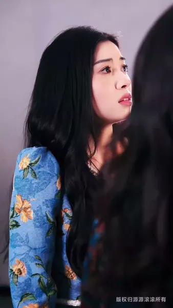 โฉมแทนใต้แสงอำนาจ