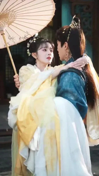 แม่เดี่ยวสายโหด ป่วนวังหลวง