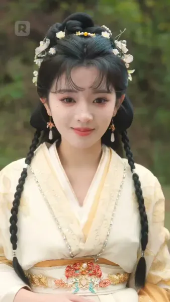 แม่เดี่ยวสายโหด ป่วนวังหลวง