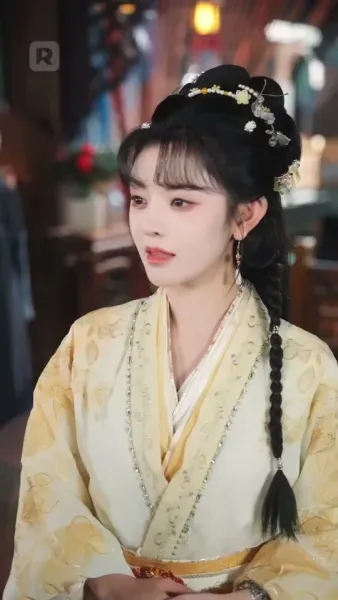 แม่เดี่ยวสายโหด ป่วนวังหลวง