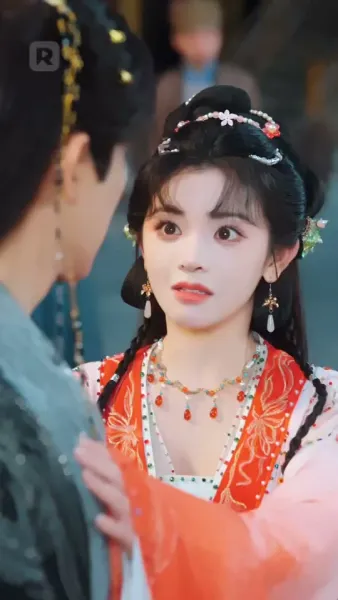 แม่เดี่ยวสายโหด ป่วนวังหลวง