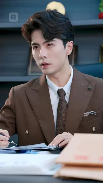 กลับชาติมารัก