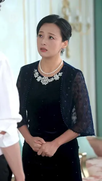 กลับชาติมารัก