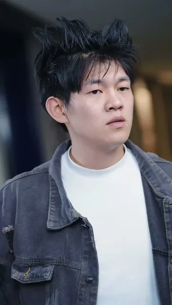 ภรรยาอาหารของเขาที่ตั้งครรภ์