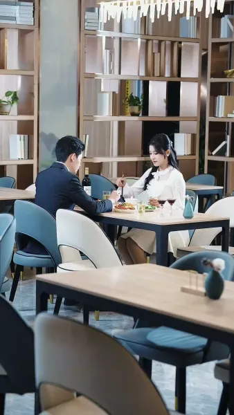 ภรรยาอาหารของเขาที่ตั้งครรภ์