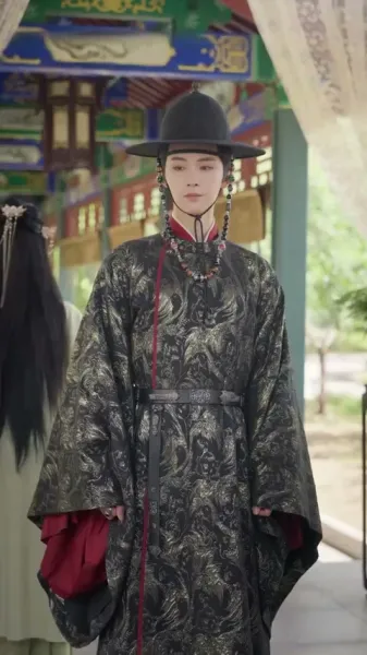 กลีบดอกไม้แช่แข็ง