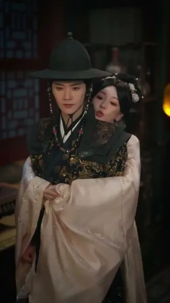 กลีบดอกไม้แช่แข็ง