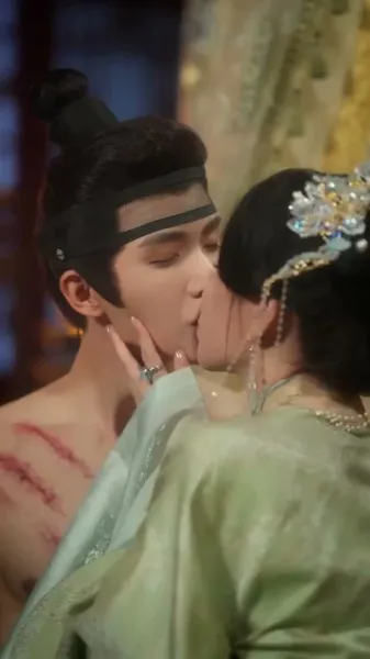 กลีบดอกไม้แช่แข็ง