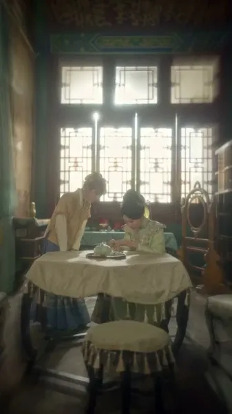 กลีบดอกไม้แช่แข็ง