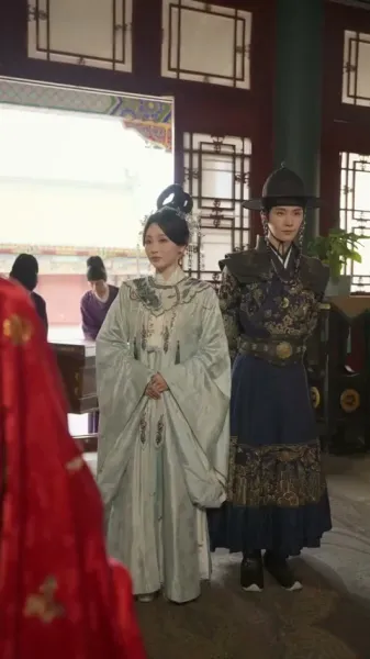 กลีบดอกไม้แช่แข็ง