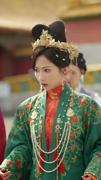 กลีบดอกไม้แช่แข็ง