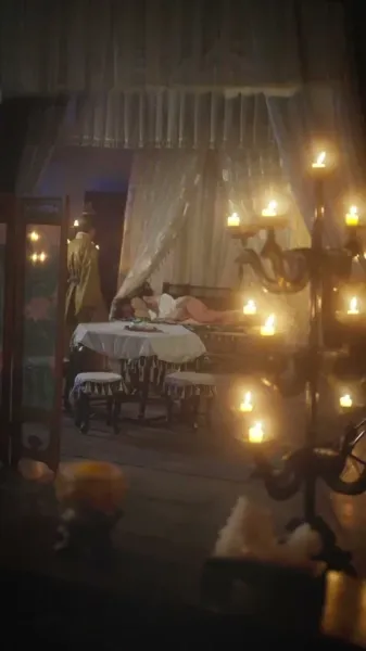 กลีบดอกไม้แช่แข็ง