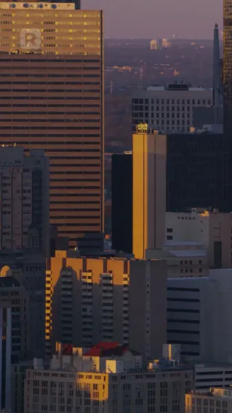 หนีงานแต่งพร้อมเบบี๋ในท้อง