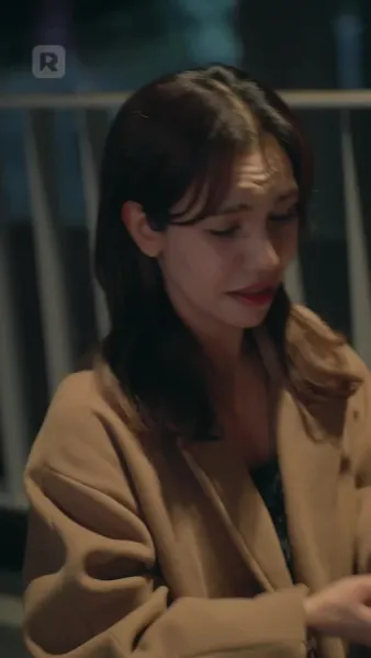 หนีงานแต่งพร้อมเบบี๋ในท้อง